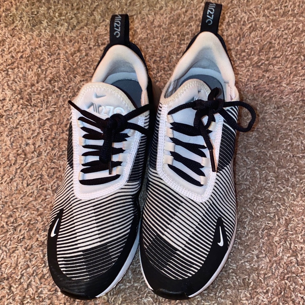 Nike Air Max 270